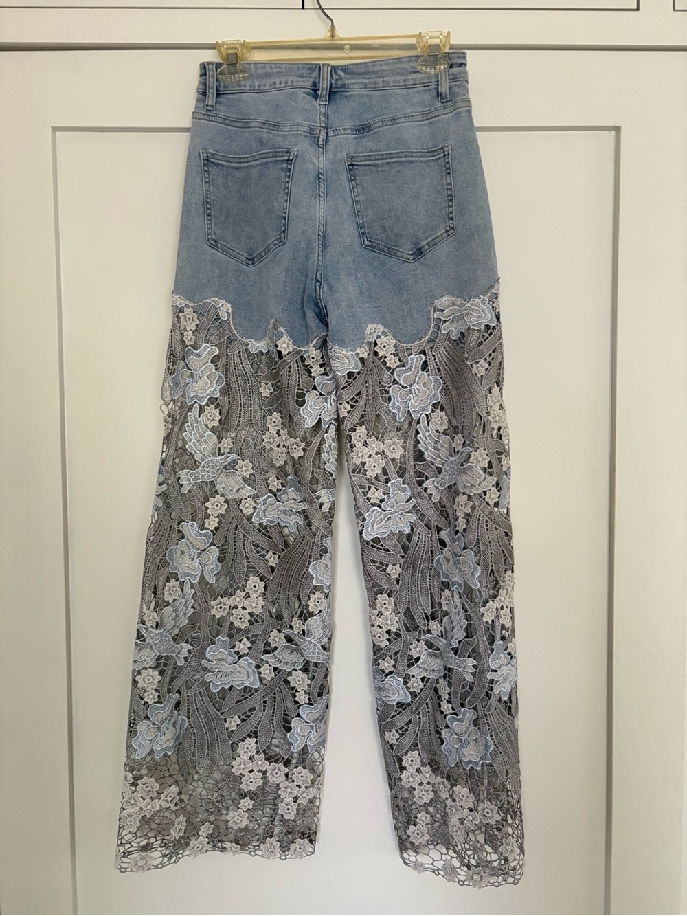Bayeas Light Blue Denim Wide-Leg Jeans with Lace Overlay, Sz 28 - Picture 2 of 6